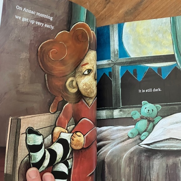 Children's Book - My Grandad Marches on ANZAC Day - Picture 7 of 13